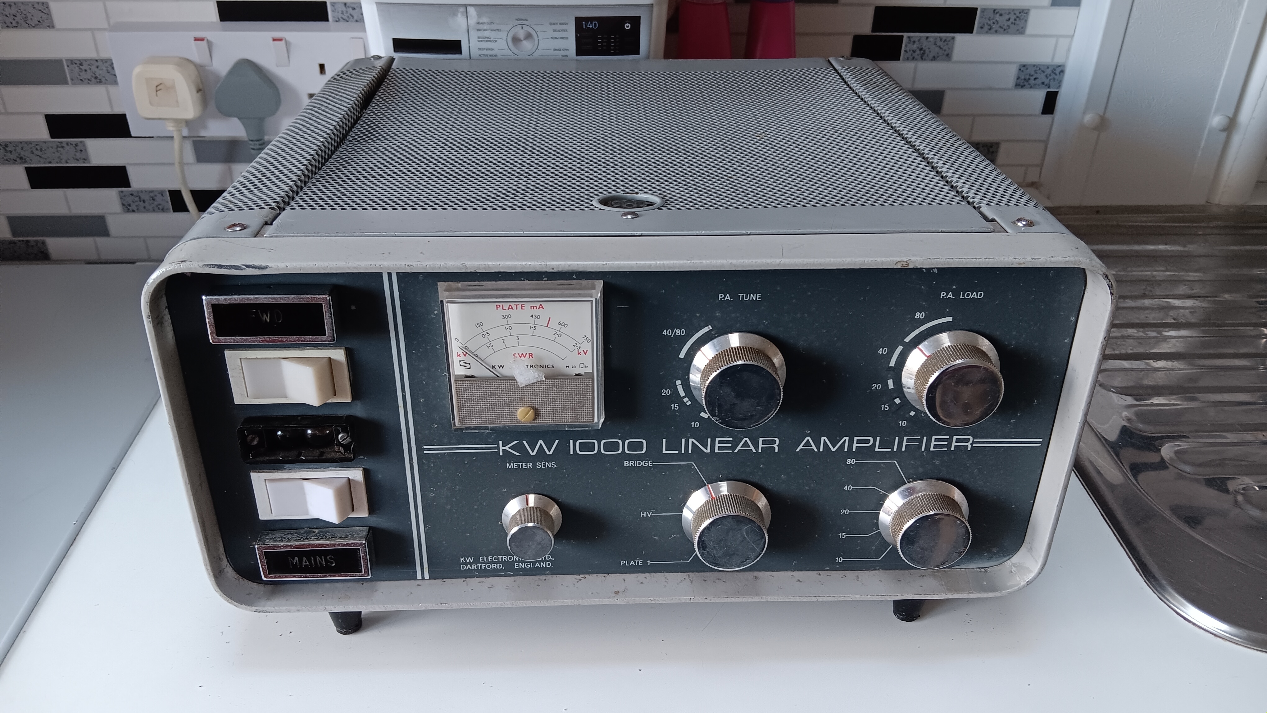 KW 1000 linear amplifier